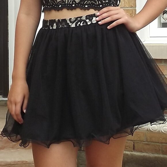 Black Cocktail Dress - Picture 2 of 3